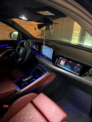 AUDI-SQ5-2025
