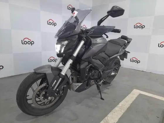 BAJAJ DOMINAR 400 