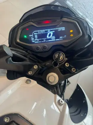 BAJAJ-DOMINAR NS200 BAJAJ-DOMINAR NS200-2026