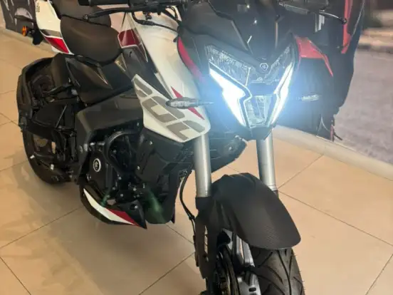 BAJAJ-DOMINAR NS200 BAJAJ-DOMINAR NS200-2026