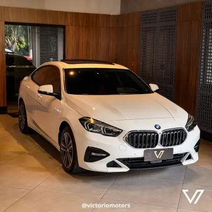 BMW-218i-2021