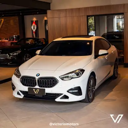 BMW-218i-2021