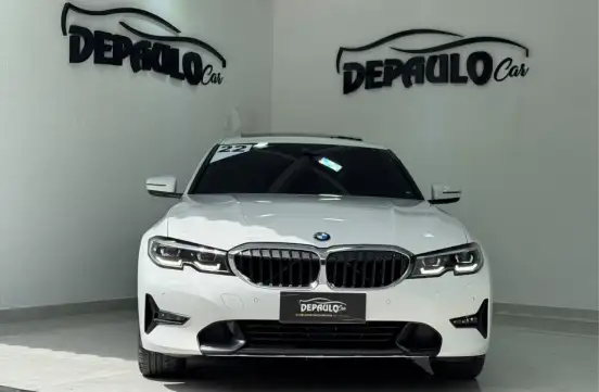 BMW-320i-2021