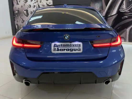 BMW-320i-2.0 16V TURBO FLEX M SPORT 10th ANNIVERSARY EDITION AUTOMÁTICO BMW-320i-2025