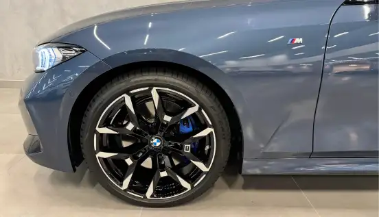 BMW-320i-2026