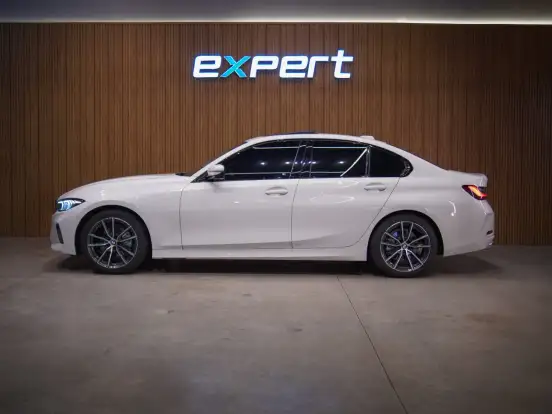 BMW-320i-2.0 16V TURBO FLEX SPORT GP AUTOMÁTICO BMW-320i-2022