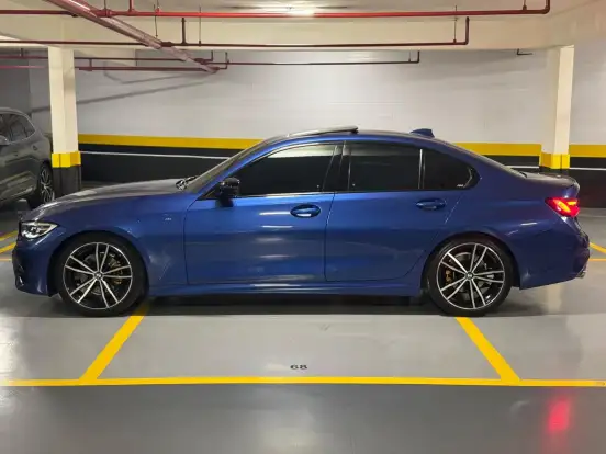 BMW-320i-2.0 16V TURBO GASOLINA M SPORT AUTOMÁTICO BMW-320i-2020