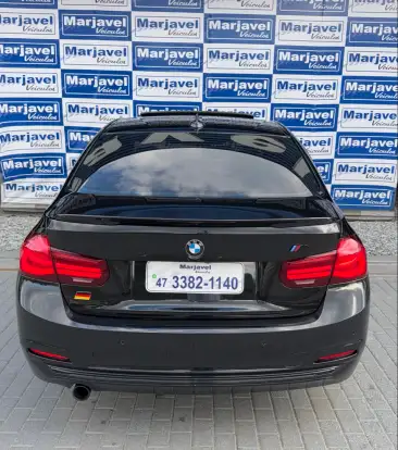 BMW-320i-2018