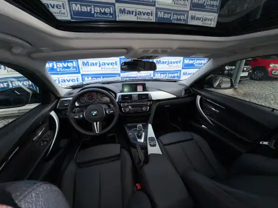 BMW-320i-2018