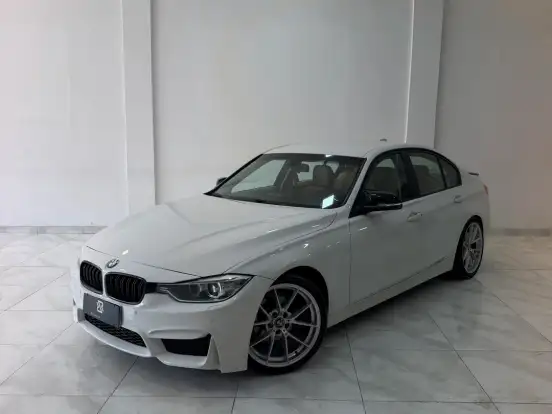 BMW-320i-2.0 SPORT GP 16V TURBO GASOLINA 4P AUTOMÁTICO BMW-320i-2014