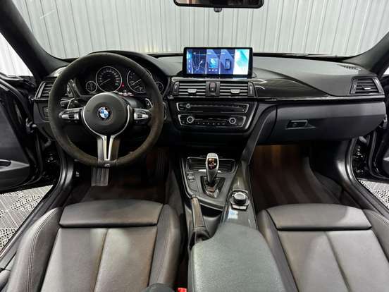 BMW-320i-2015