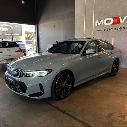 BMW-320i-2023