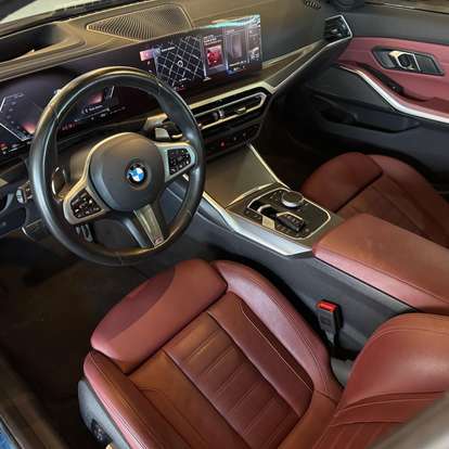BMW-320i-2023