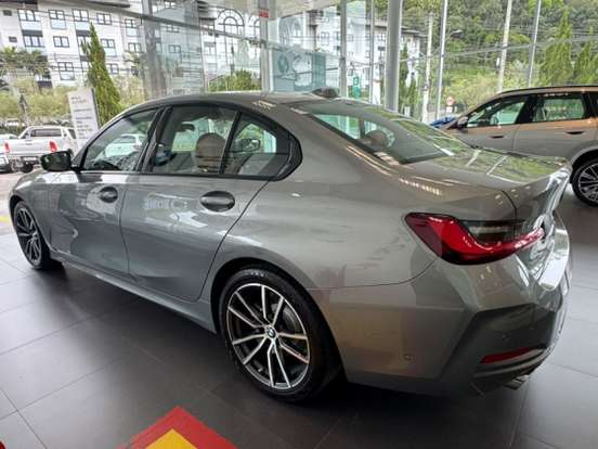 BMW-320i-2.0 16V TURBO FLEX SPORT GP AUTOMÁTICO BMW-320i-2023