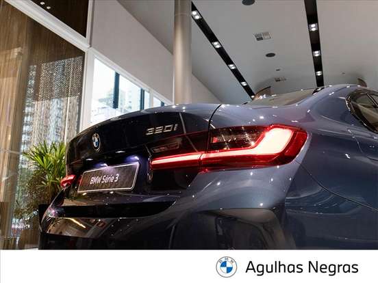 BMW-320i-2026
