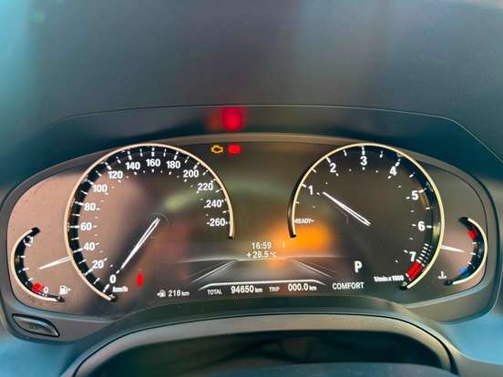 BMW-320i-2.0 16V TURBO GASOLINA GP AUTOMÁTICO BMW-320i-2020