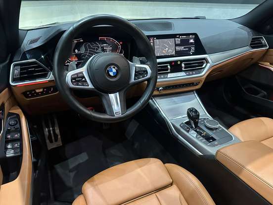 BMW-320i-2020