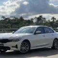 BMW 320i 2.0 16V TURBO GASOLINA SPORT AUTOMÁTICO BMW 320i 2.0 16V TURBO GASOLINA SPORT AUTOMÁTICO
