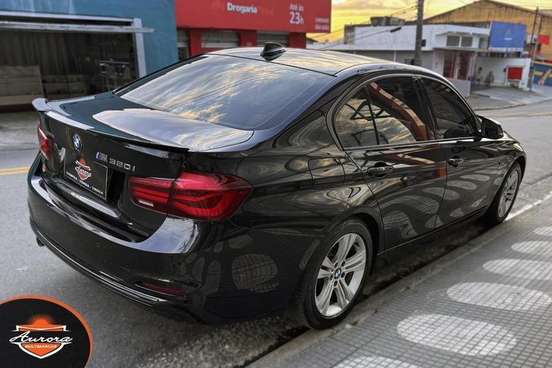 BMW-320i-2018