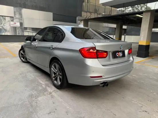 BMW-328i-2012