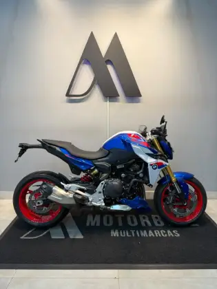 BMW F 900 R SPORT PLUS 