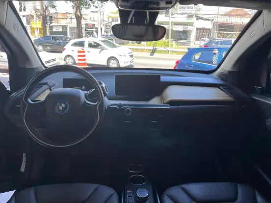 BMW-i3-0.6 HÍBRIDO REX 4P AUTOMÁTICO BMW-i3-2020