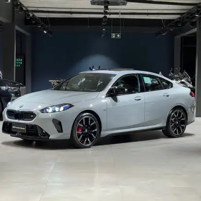 BMW-M 235i-2025