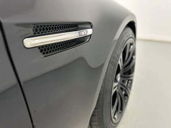BMW-M3-2011