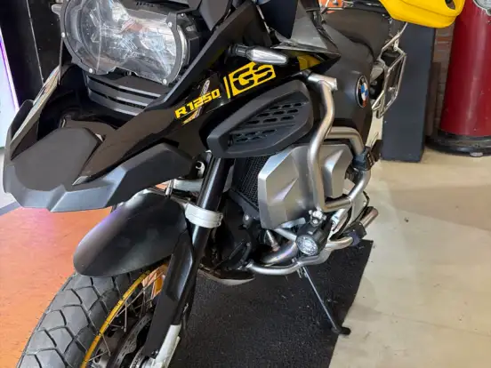 BMW-R 1250 GS PREMIUM 40 ANOS BMW-R 1250 GS PREMIUM 40 ANOS-2022