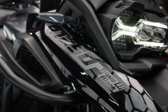 BMW-R 1250 GS TRIPLE BLACK-2021