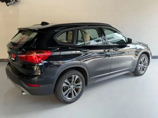 BMW-X1-2016