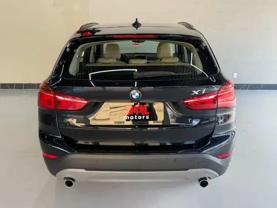 BMW-X1-2.0 16V TURBO ACTIVEFLEX SDRIVE20I 4P AUTOMÁTICO BMW-X1-2016