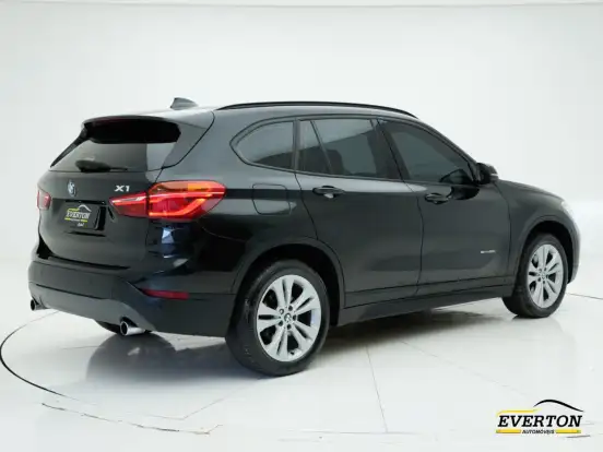 BMW-X1-2.0 16V TURBO ACTIVEFLEX SDRIVE20I 4P AUTOMÁTICO BMW-X1-2017