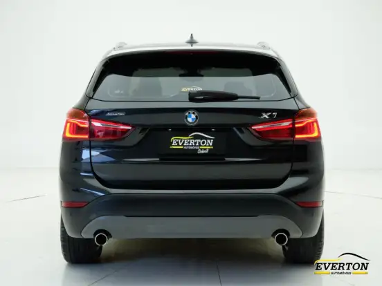 BMW-X1-2.0 16V TURBO ACTIVEFLEX SDRIVE20I 4P AUTOMÁTICO BMW-X1-2017