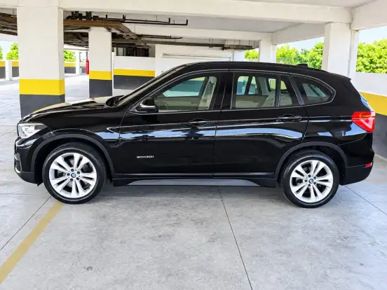 BMW-X1-2.0 16V TURBO ACTIVEFLEX SDRIVE20I 4P AUTOMÁTICO BMW-X1-2017