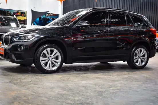 BMW-X1-2.0 16V TURBO ACTIVEFLEX SDRIVE20I 4P AUTOMÁTICO BMW-X1-2016