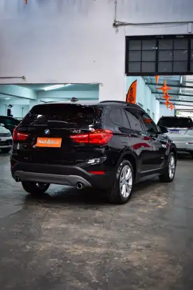 BMW-X1-2.0 16V TURBO ACTIVEFLEX SDRIVE20I 4P AUTOMÁTICO BMW-X1-2016
