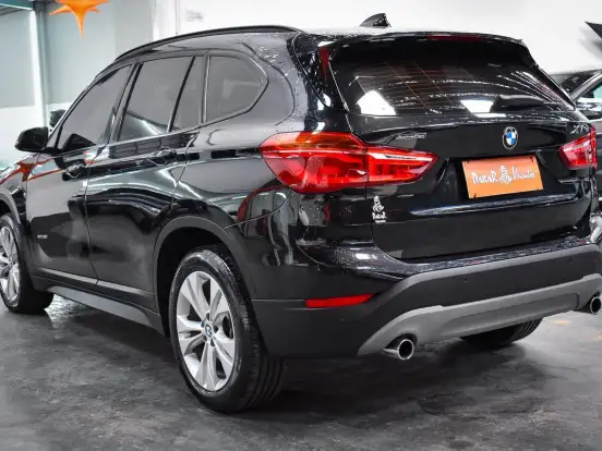 BMW-X1-2.0 16V TURBO ACTIVEFLEX SDRIVE20I 4P AUTOMÁTICO BMW-X1-2016