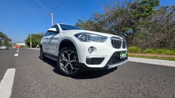 BMW X1 2.0 16V TURBO ACTIVEFLEX SDRIVE20I 4P AUTOMÁTICO