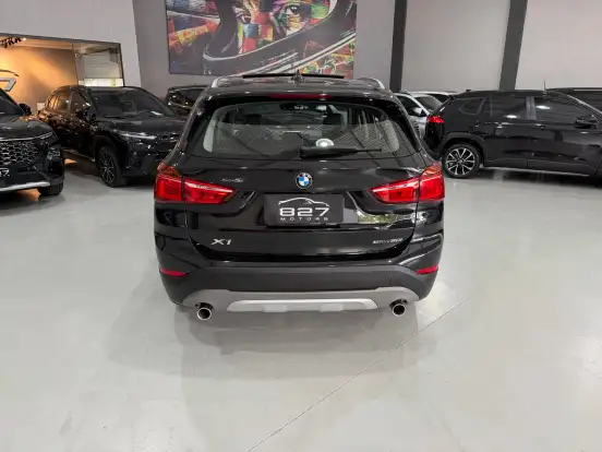 BMW-X1-2.0 16V TURBO ACTIVEFLEX SDRIVE20I X-LINE 4P AUTOMÁTICO BMW-X1-2018