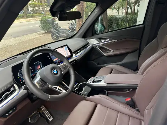 BMW-X1-2024