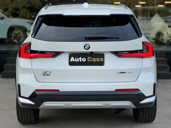 BMW-X1-2025