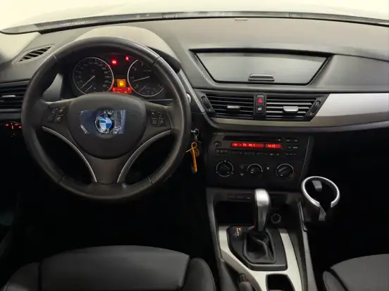 BMW-X1-2010