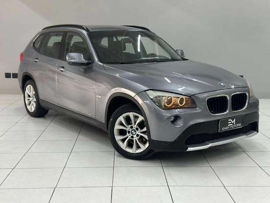BMW-X1-2011