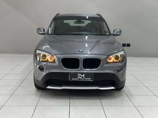 BMW-X1-2011