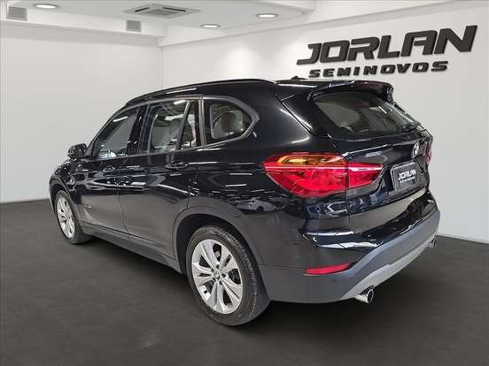 BMW-X1-2.0 16V TURBO ACTIVEFLEX SDRIVE20I 4P AUTOMÁTICO BMW-X1-2017
