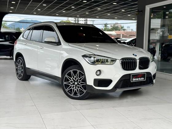 BMW X1 2.0 16V TURBO ACTIVEFLEX SDRIVE20I 4P AUTOMÁTICO
