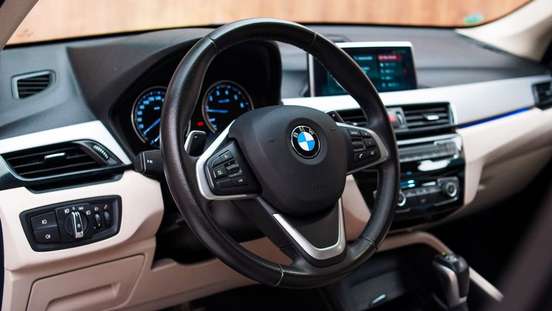 BMW-X1-2020