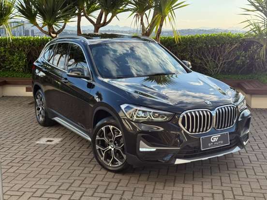 BMW-X1-2.0 16V TURBO ACTIVEFLEX SDRIVE20I X-LINE 4P AUTOMÁTICO BMW-X1-2020