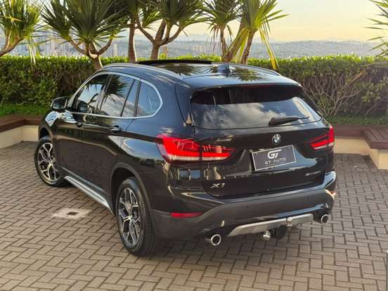 BMW-X1-2.0 16V TURBO ACTIVEFLEX SDRIVE20I X-LINE 4P AUTOMÁTICO BMW-X1-2020